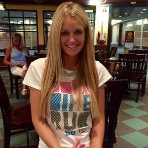 Meet your Posher, Liz